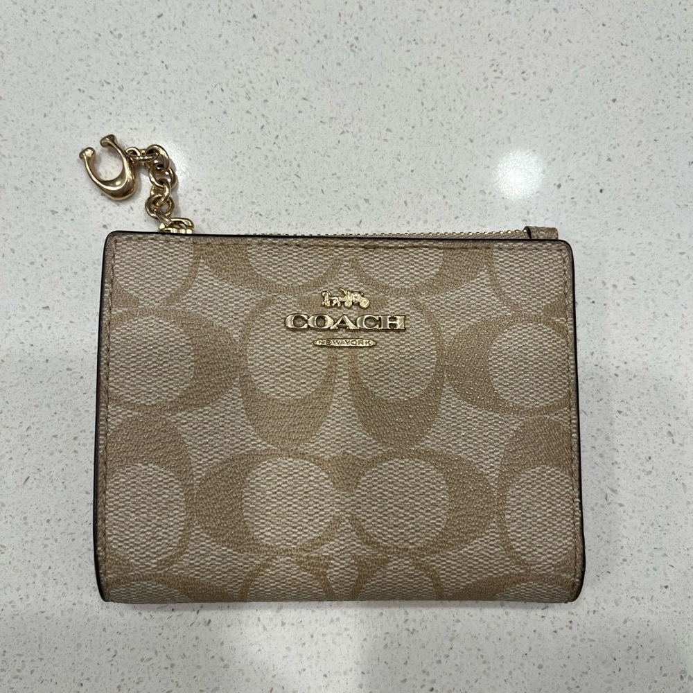 Coach wallet